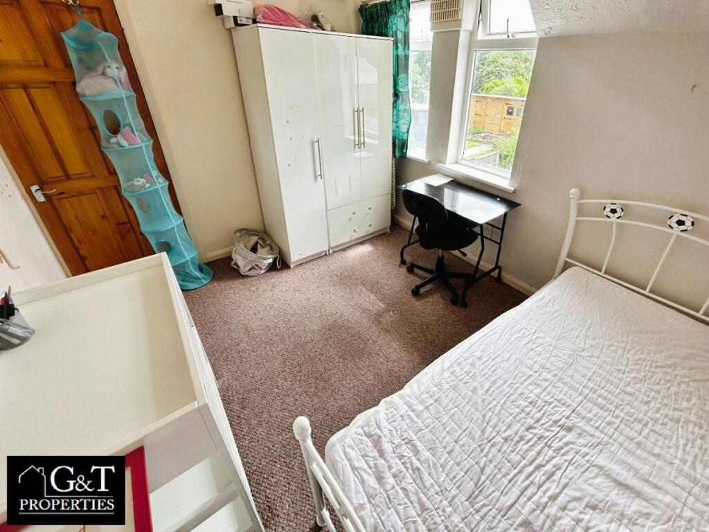 2nd Bedroom