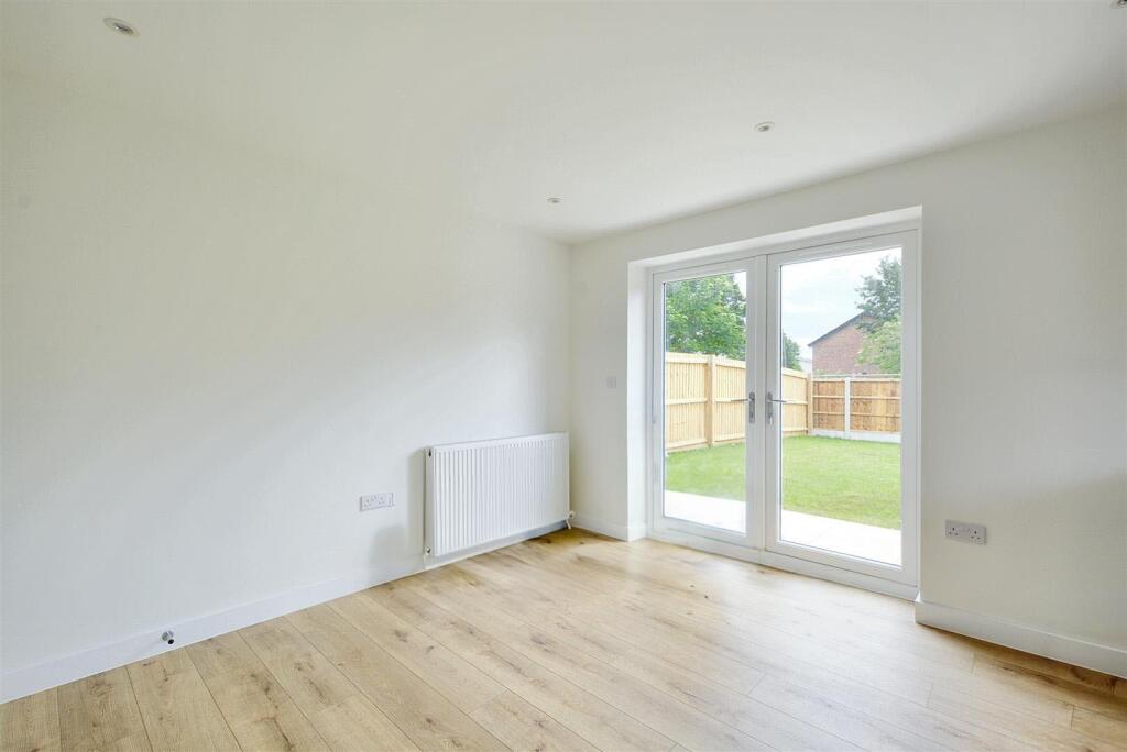 Living/Dining Kitchen