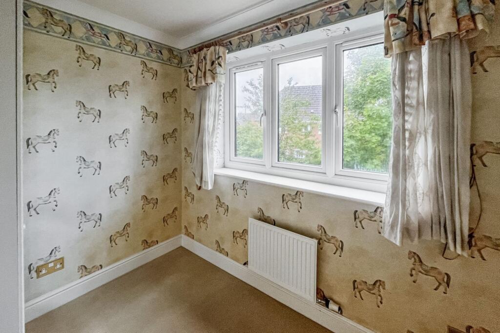 1 Deacon Place, Caterham, Surrey, CR3 5FN