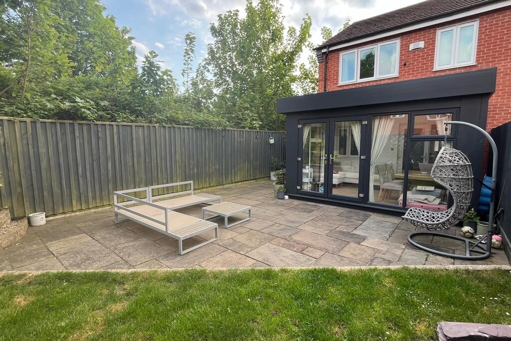 IMG-20250502-WA00...