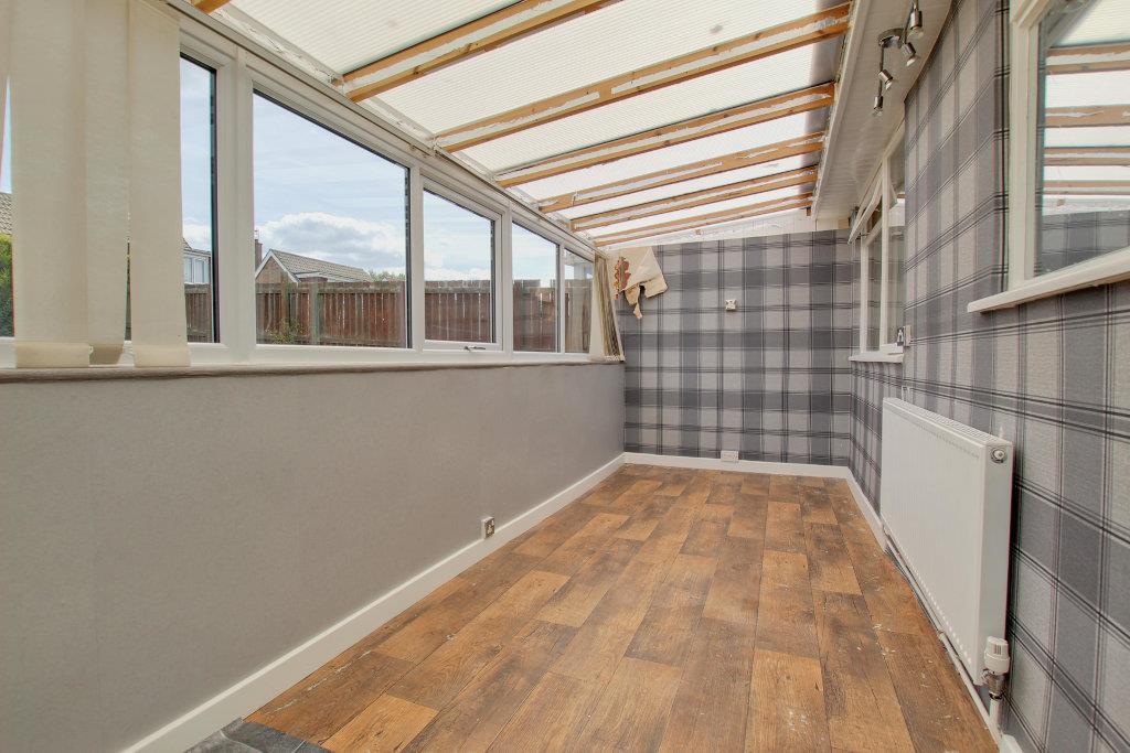 REAR SUN PORCH