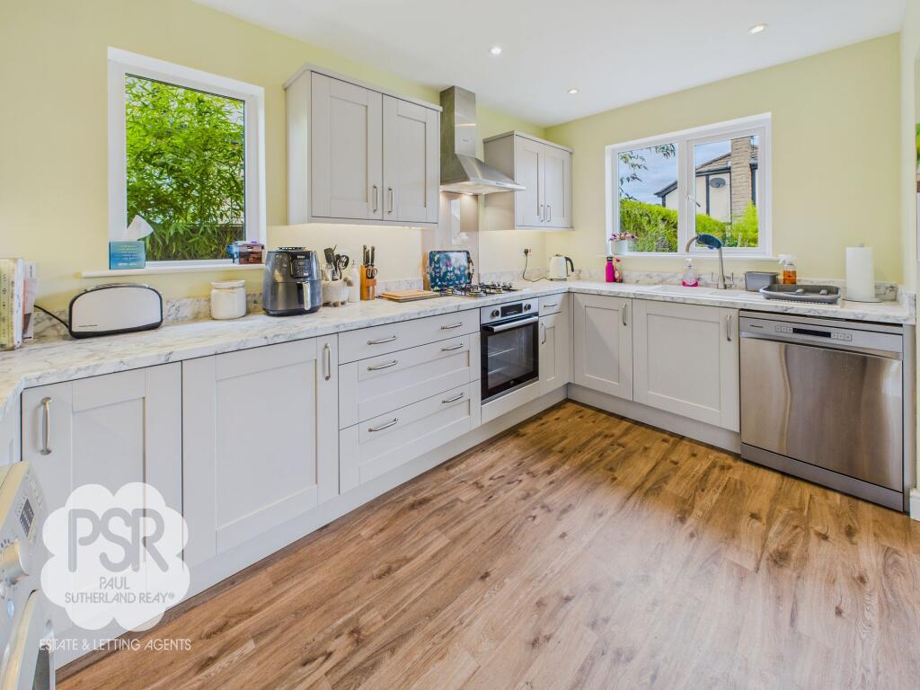 Kitchen Diner - Kitchen Area