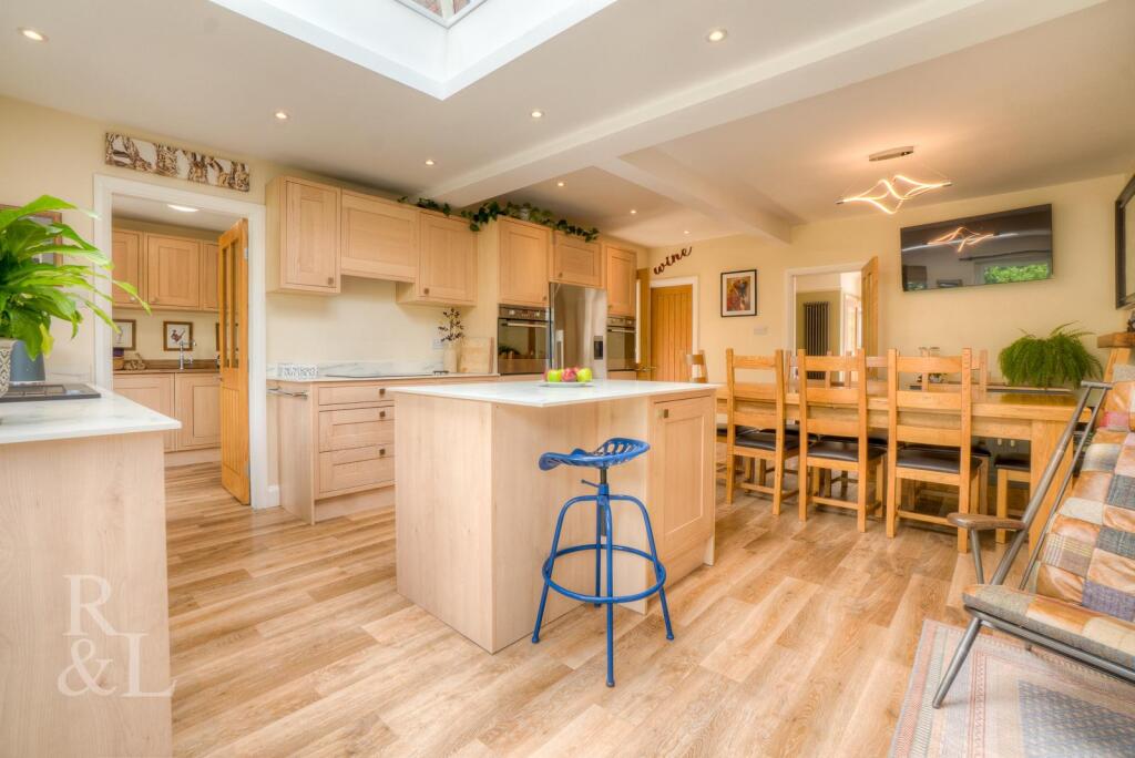 Ashley Crescent  (30).jpg