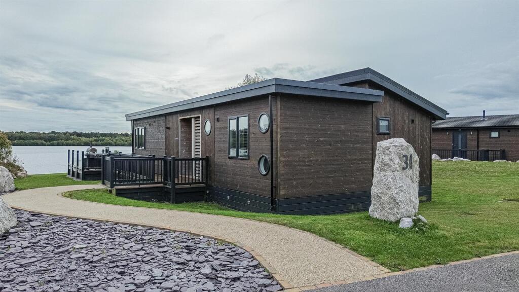 Parking &amp; Rear elevtaion