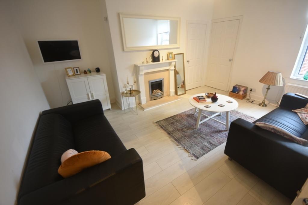 11 Claremont Road photos2