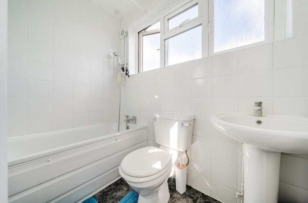 1357789-1-68d137e...