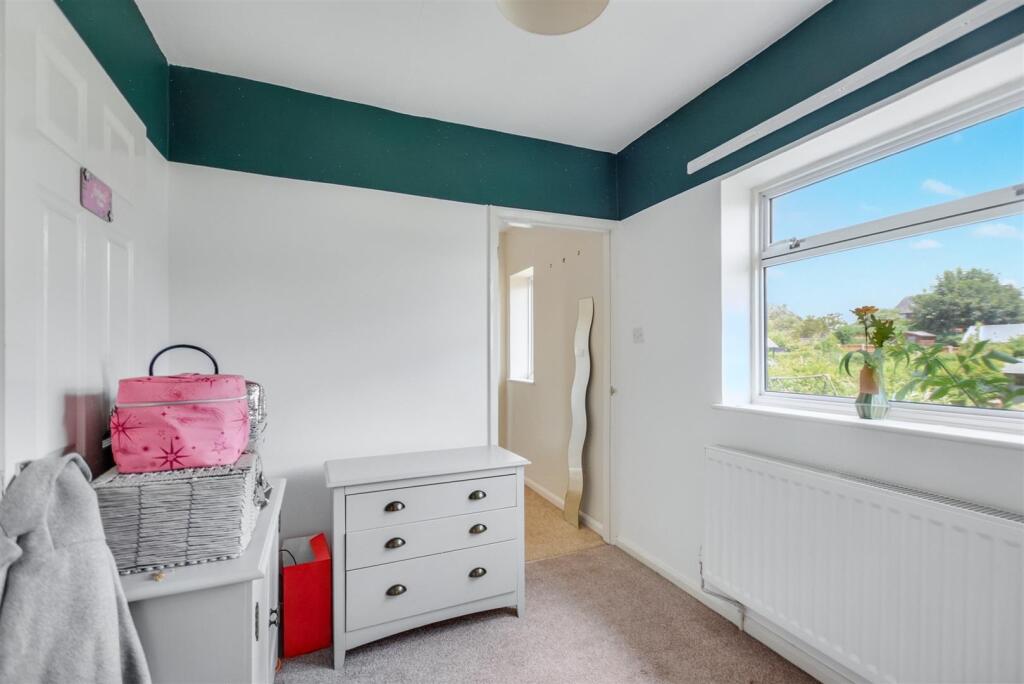 Bedroom 3_2.jpeg