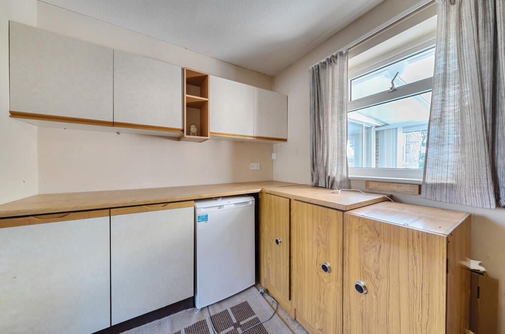 1343821-13-68a6ef...