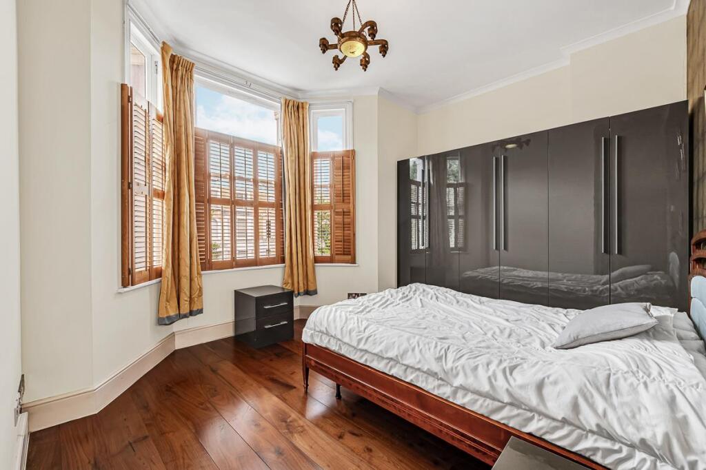 FFF - 25 Boscombe Road-11.jpg