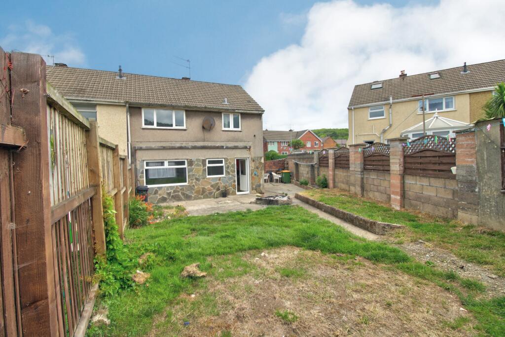 FC6F1DF2-C0F9-4153-A0BD-F818F0C58D3C