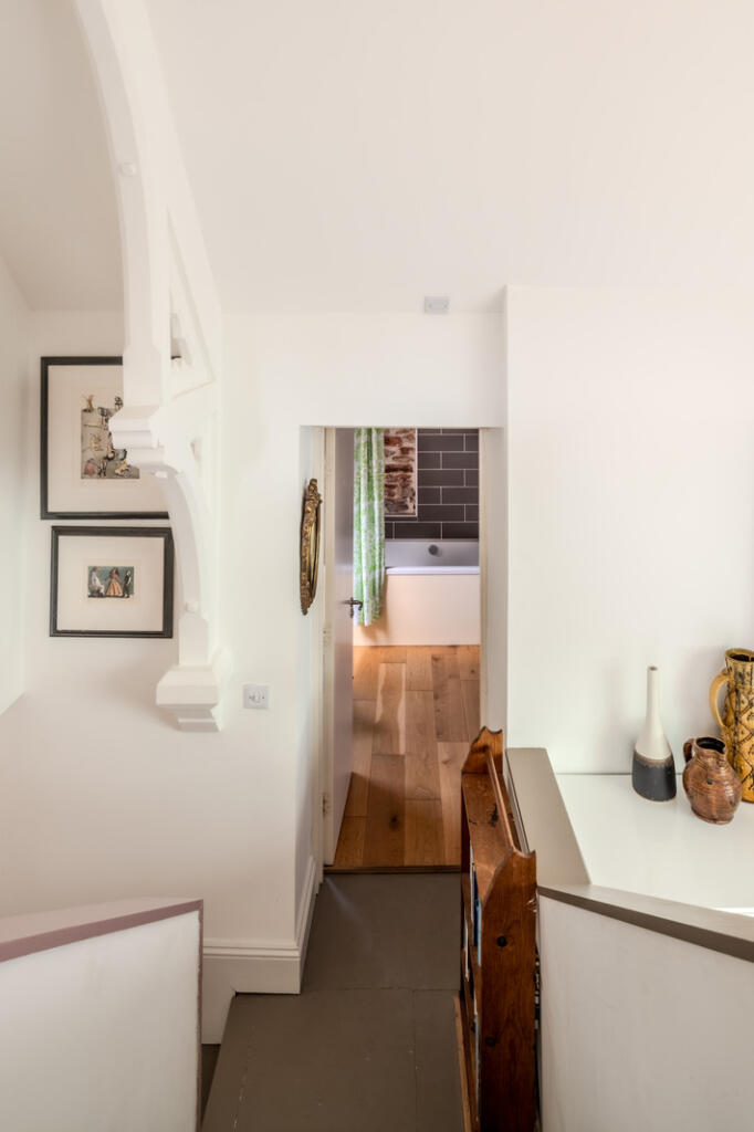 269454 - TOC.hr-19.jpg