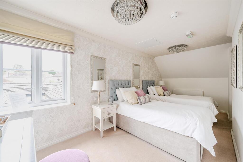 Guest Suite.JPG
