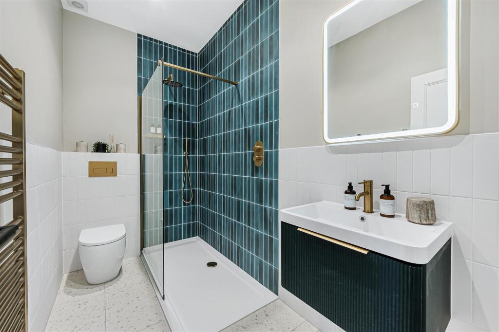 Flat 1 - 7 Woodgrange Avenue-12.jpg