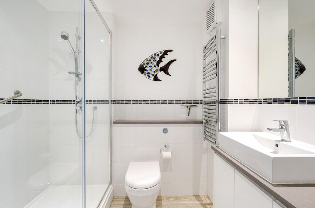 1318460-4-6865625...