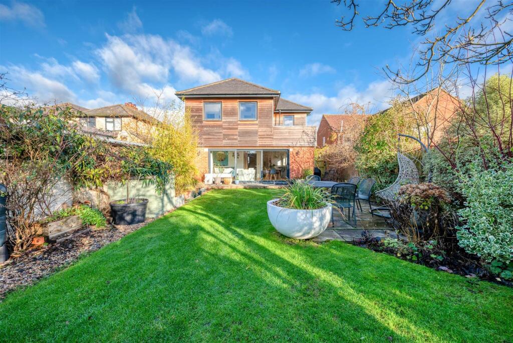 Magnolia - External (3 of 21).jpg