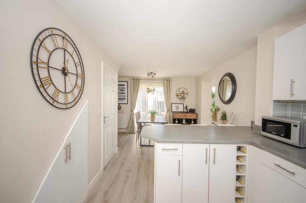 Kitchen-diner pic 2.jpg