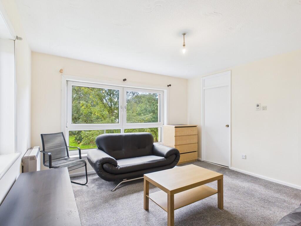 CAM05526G0-PR0041...