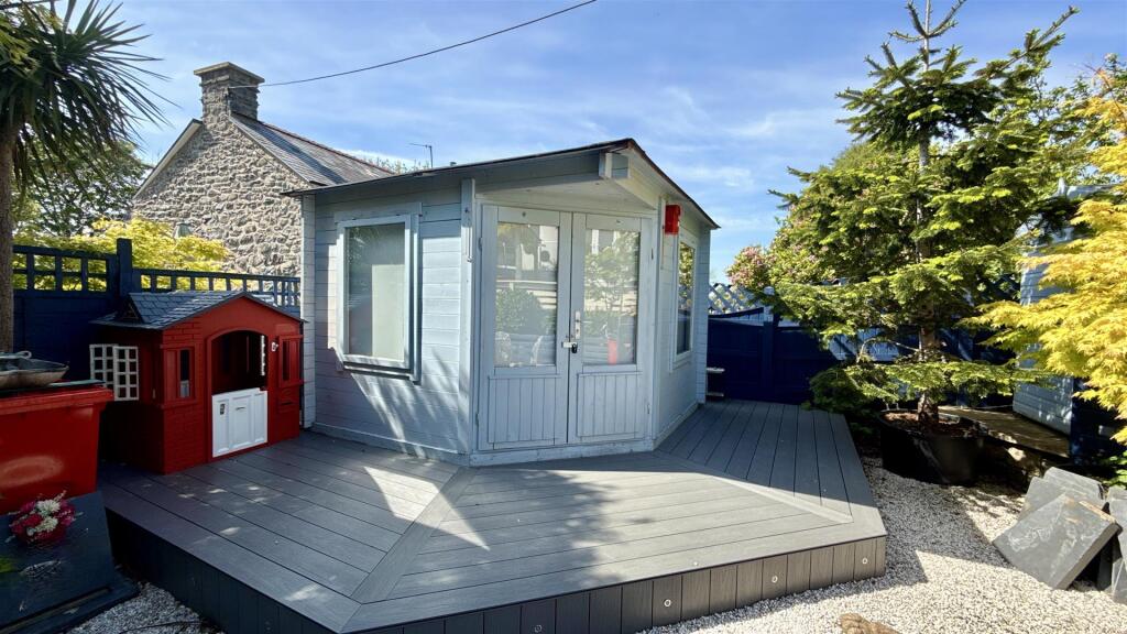 summer house