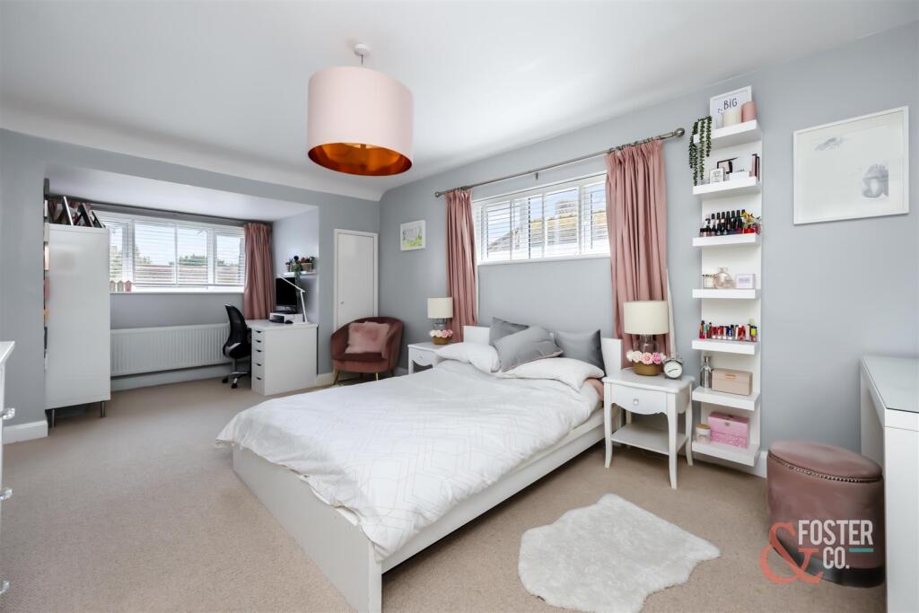 Cedars Gardens, 7-033.jpg