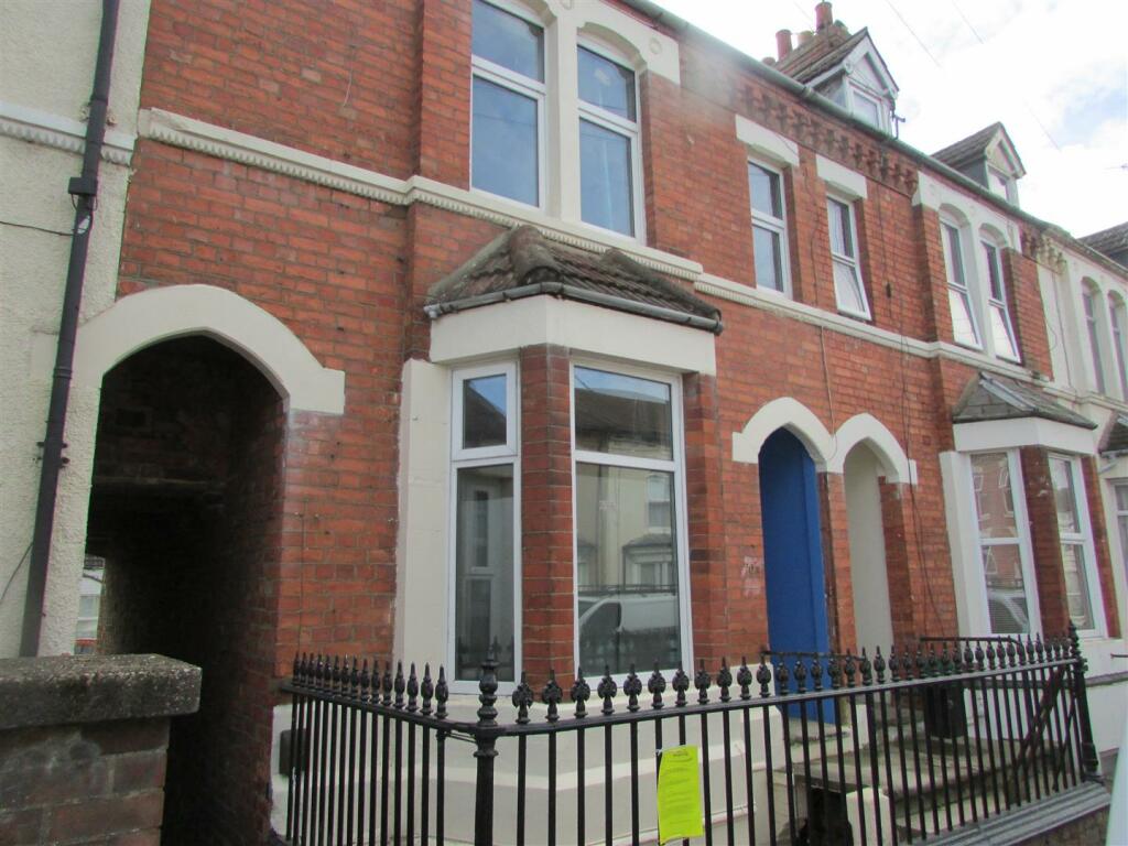 Front picture.JPG