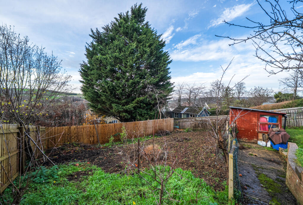 1386025-15-692f17...