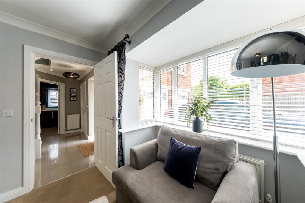 39 Shakerley Close-020.jpg