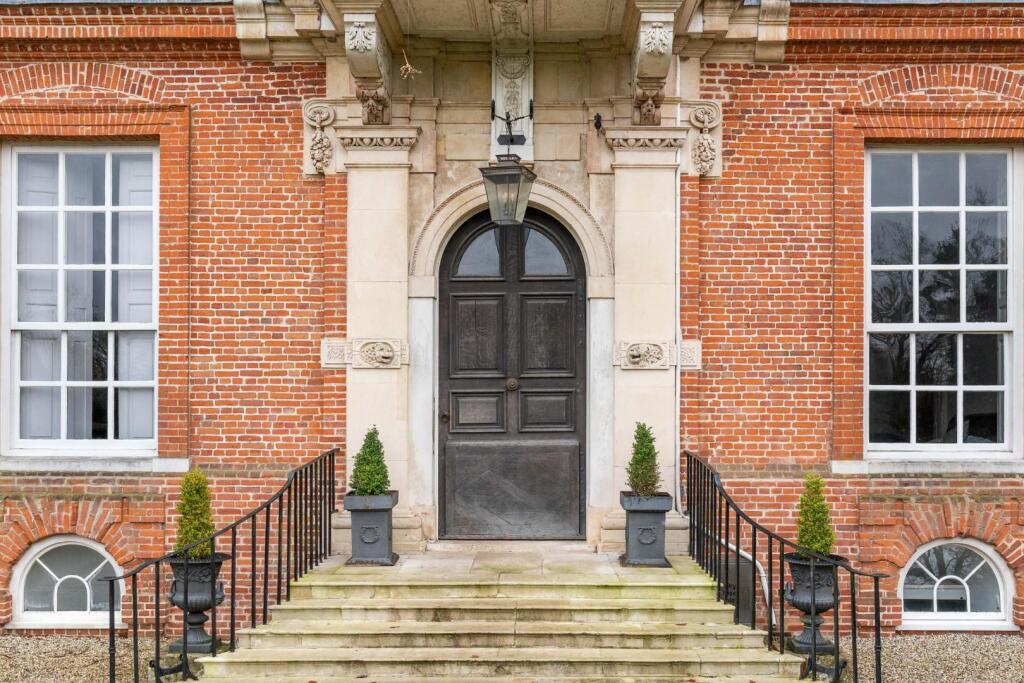 7 The Mansion 40.jpg