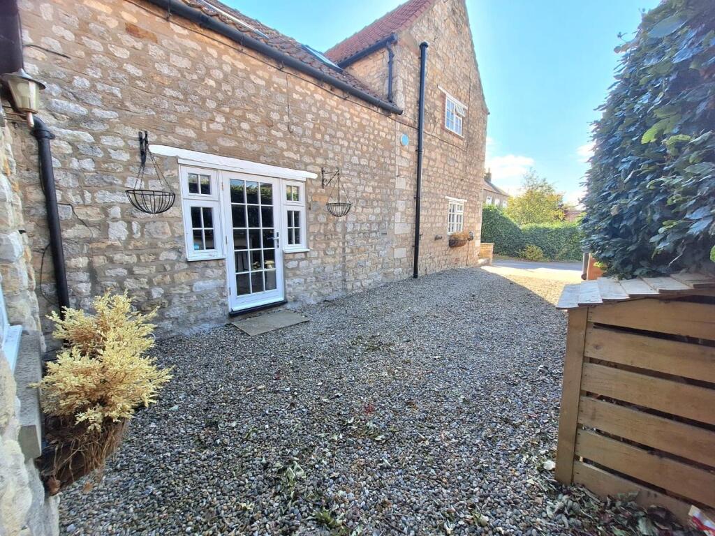 WhatsApp Image 2025-08-14 at 17.34.56.jpeg