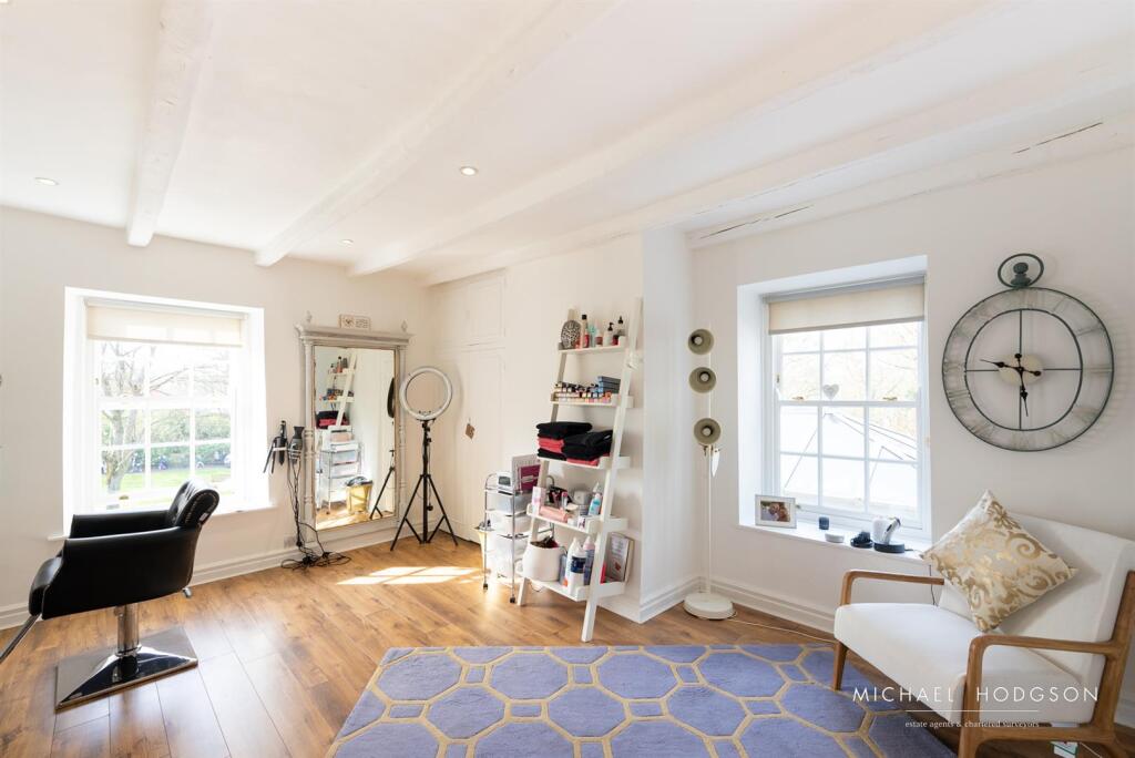 59 Front Street Whitburn-48.jpg