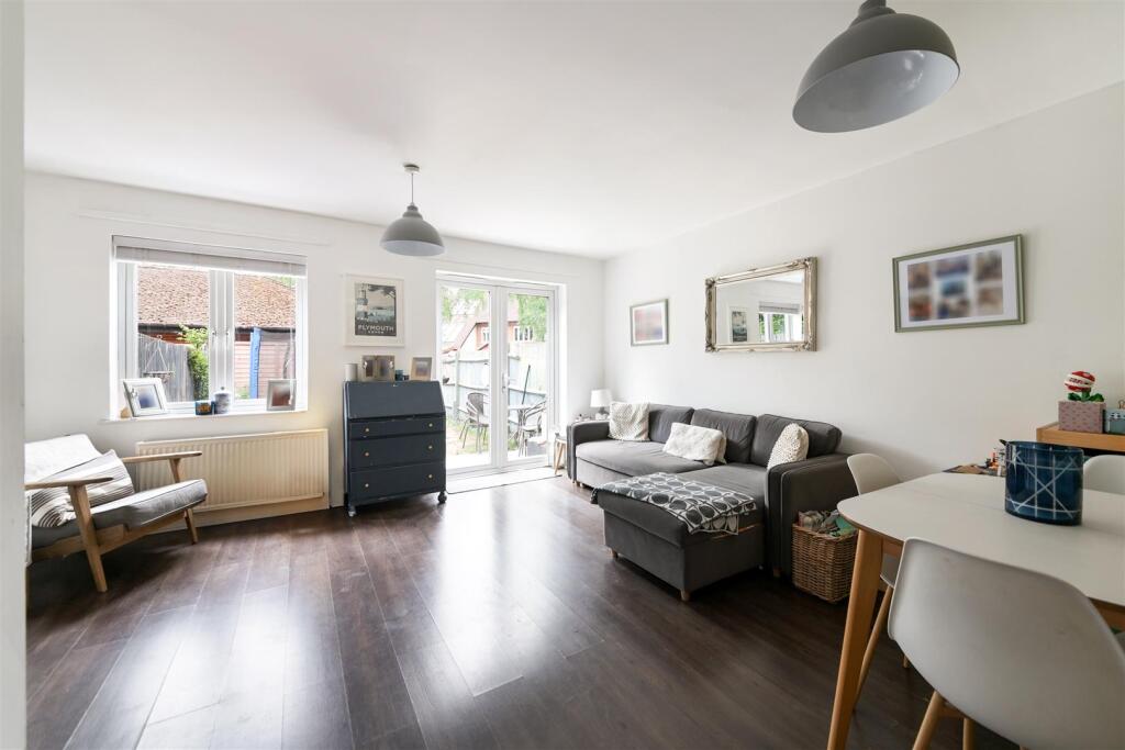 MOCATTA MEWS (1).jpg