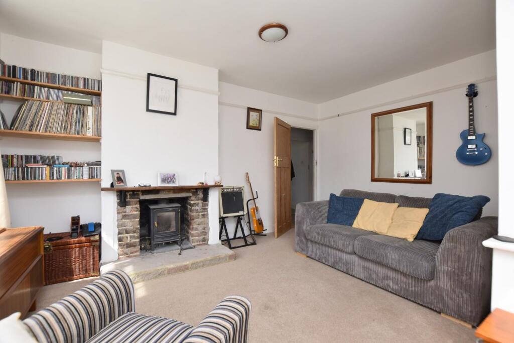 New 32 Mitcham (11).JPG