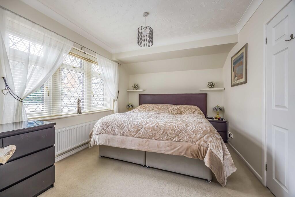 8 Westcliff Mews,...