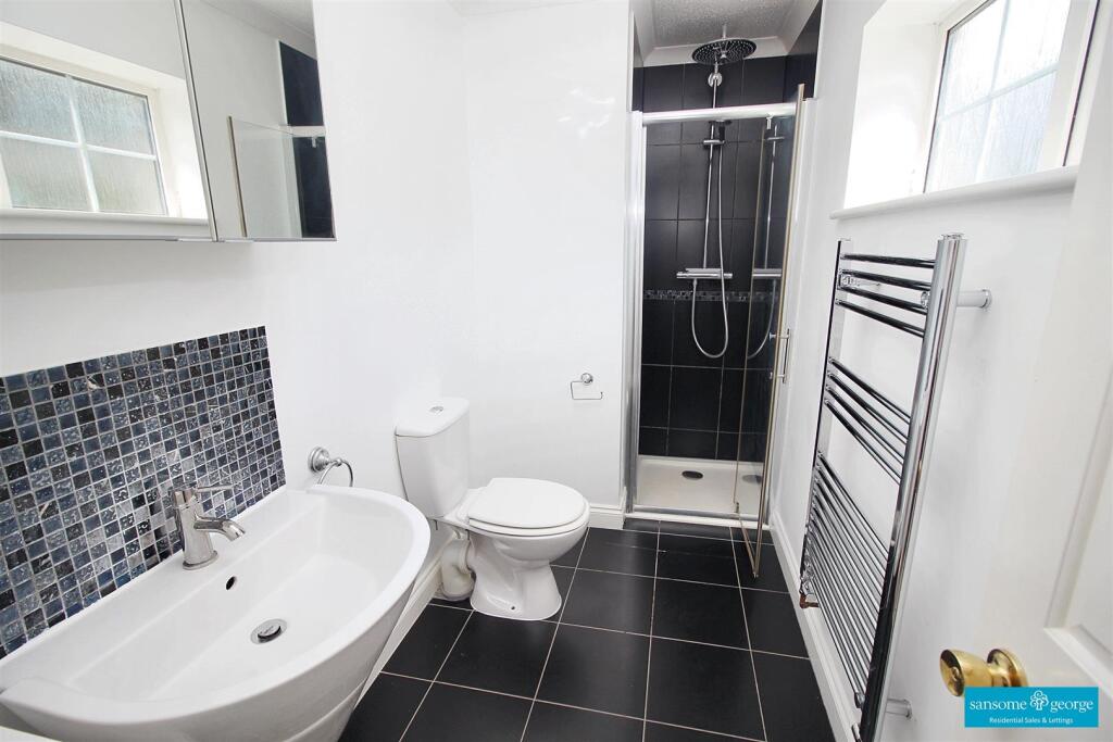 Ensuite