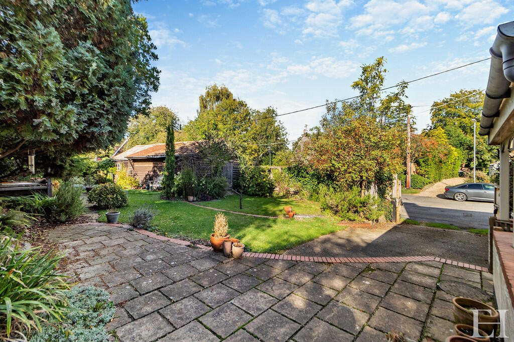 8624180-exteriorW...