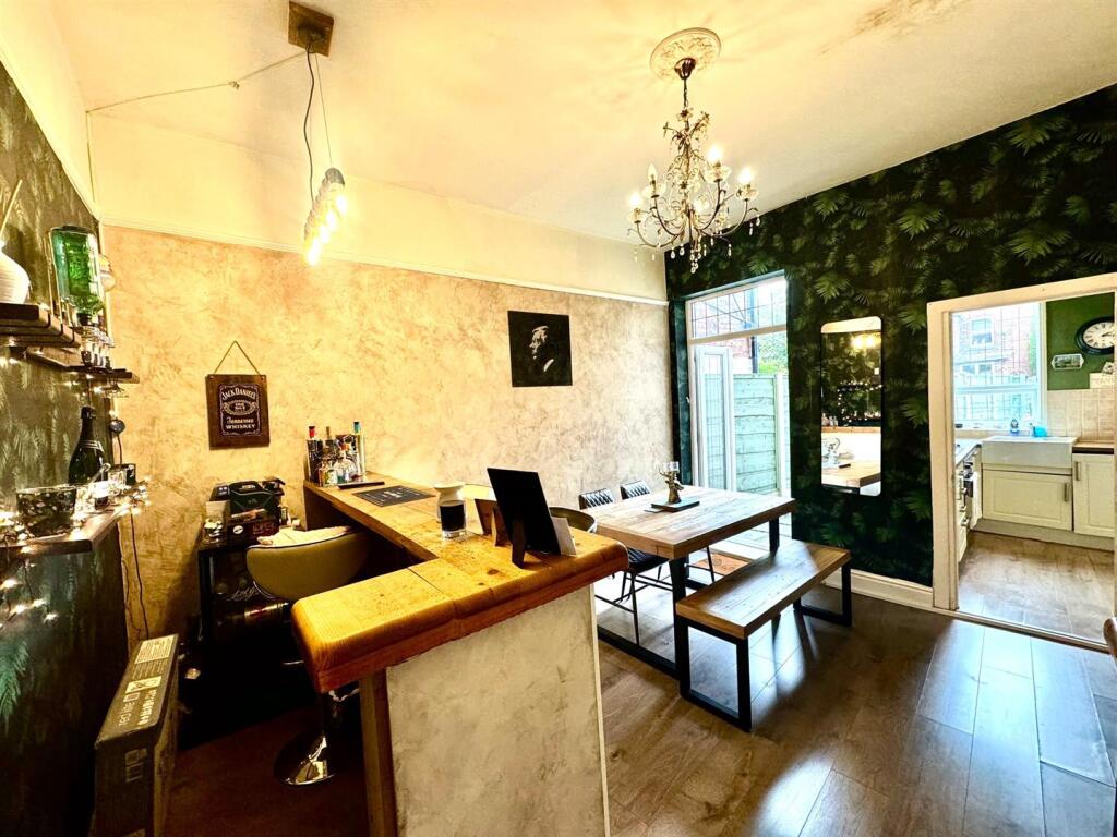 PHOTO-2025-05-21-12-04-27 1.jpg