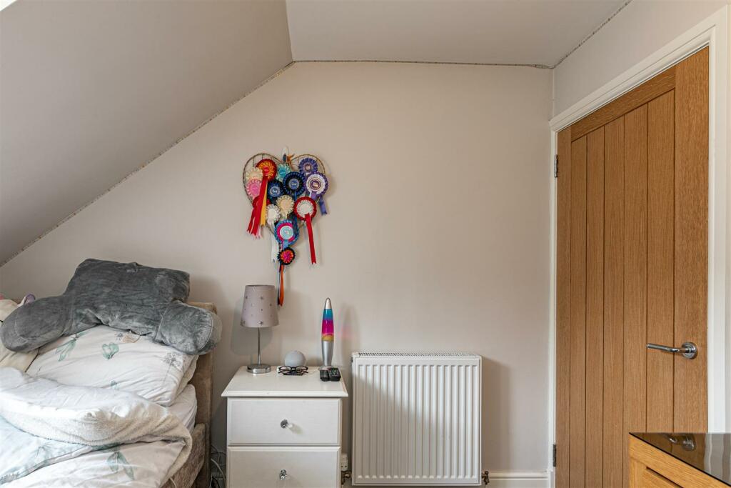 52 Tower Street Selkirk  (33).JPG