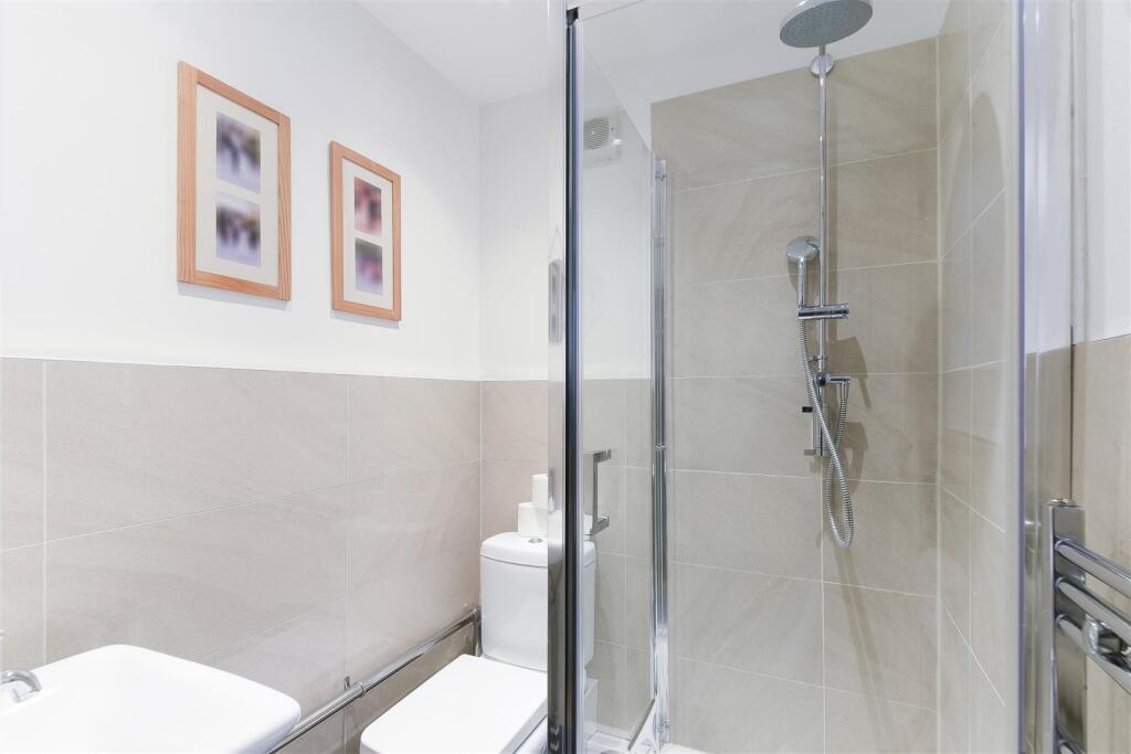 PRESTBURY CRESENT, 53- (8).jpg