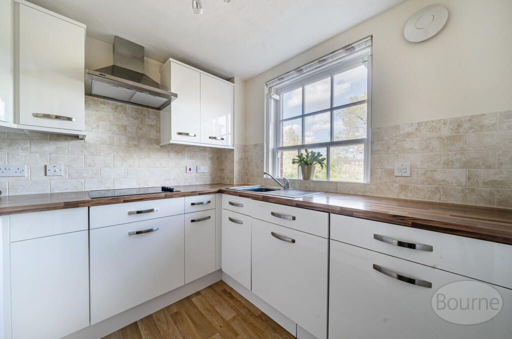 81a2e156-cc31-4da...