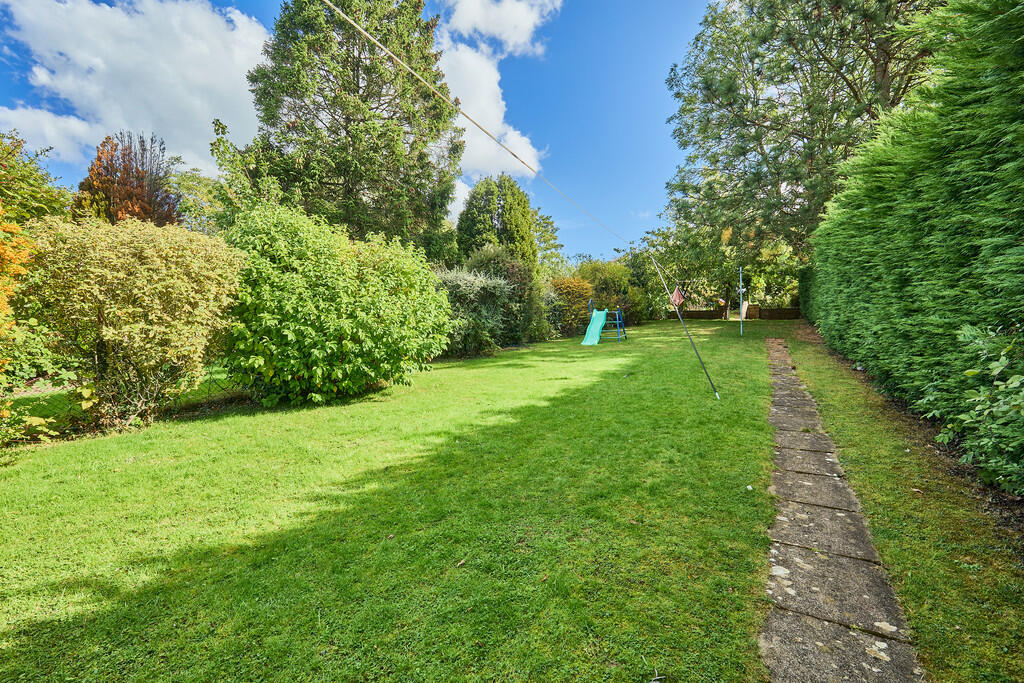 Edward Knight 202...