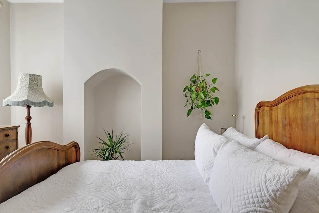 02-e75cJHHGLL - 2...