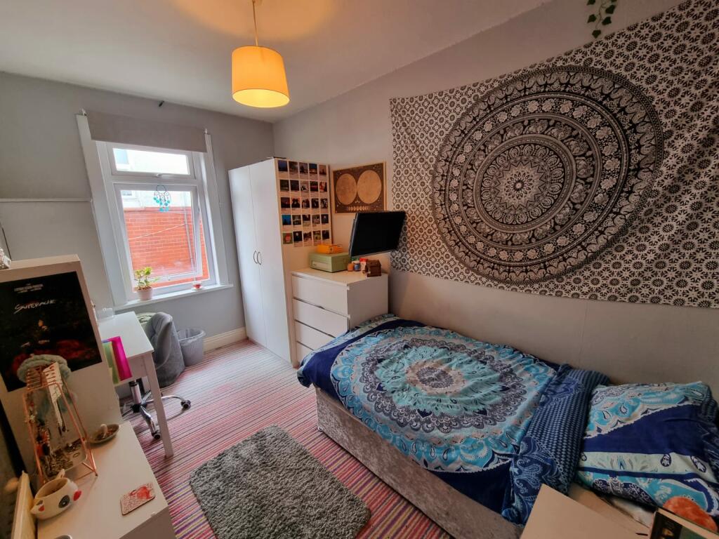 8b79b416-7673-414d-815f-b71935e3a544