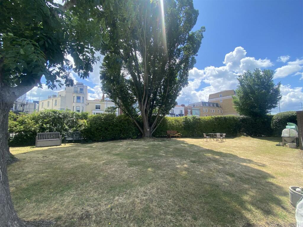 Communal Gardens