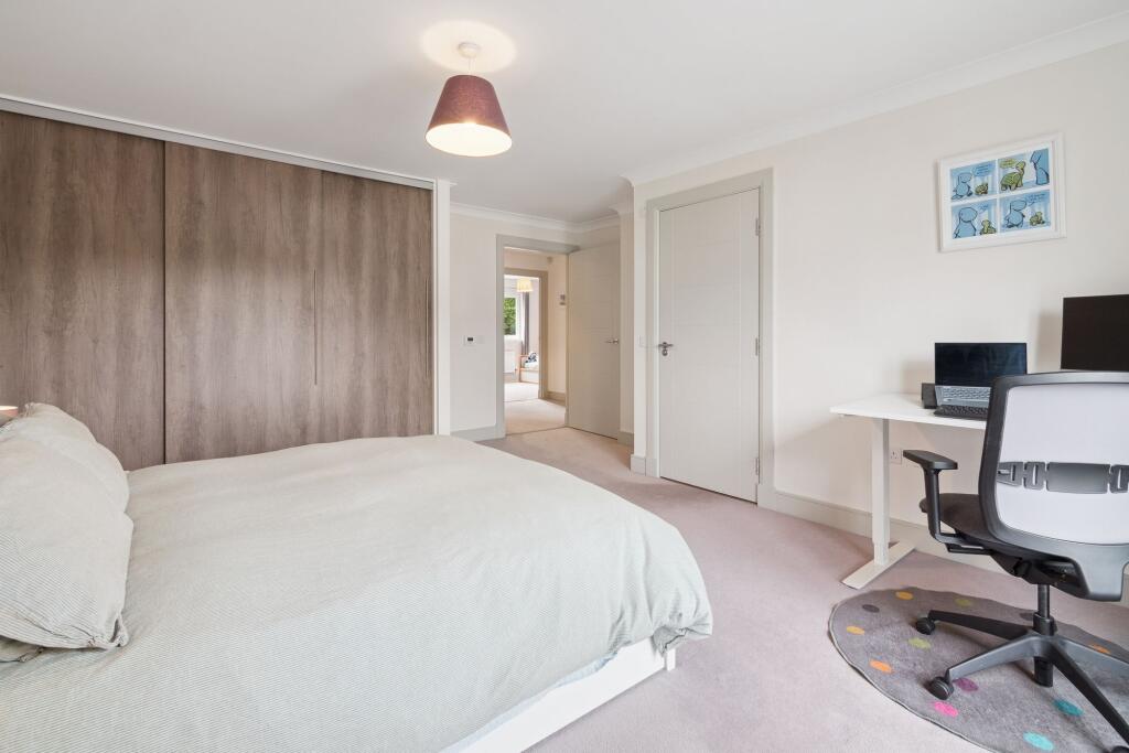 Principle bedroom