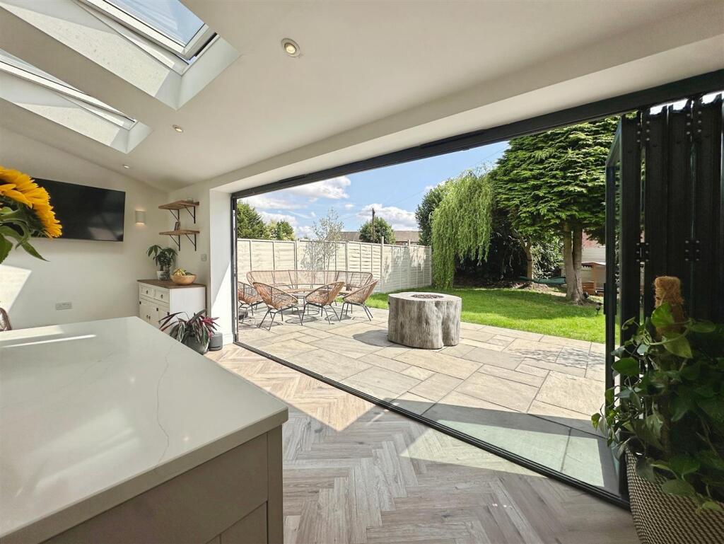 26c7fc75--42B4-9438-B9D2CA131AE1-61268-000013E8A5E