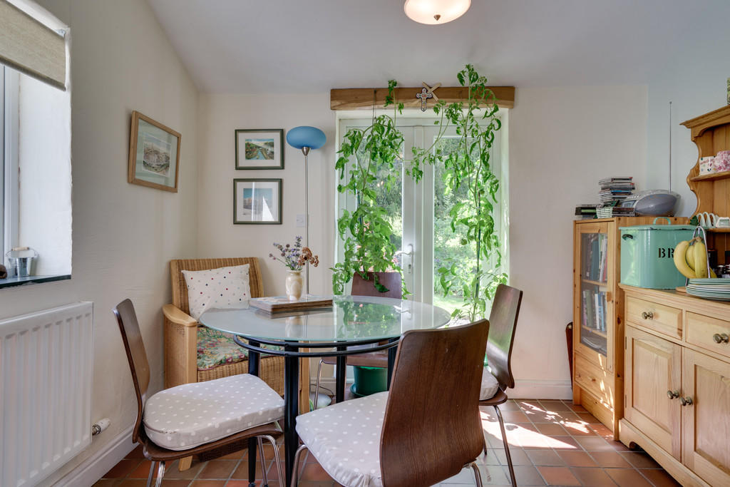 Breakfast Room
