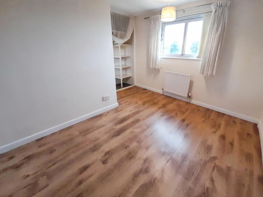 pbox-bedroom-333158.jpg