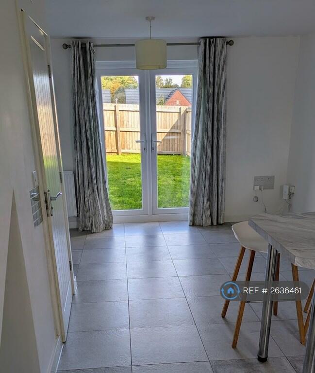 Open Plan Living Area And Garden