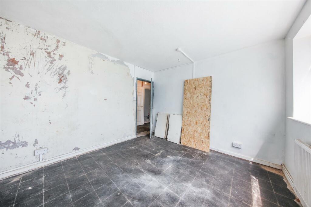 Flat 4, Fairley Court - d3ZZBzdPfoSldeN1eo3p.jpg