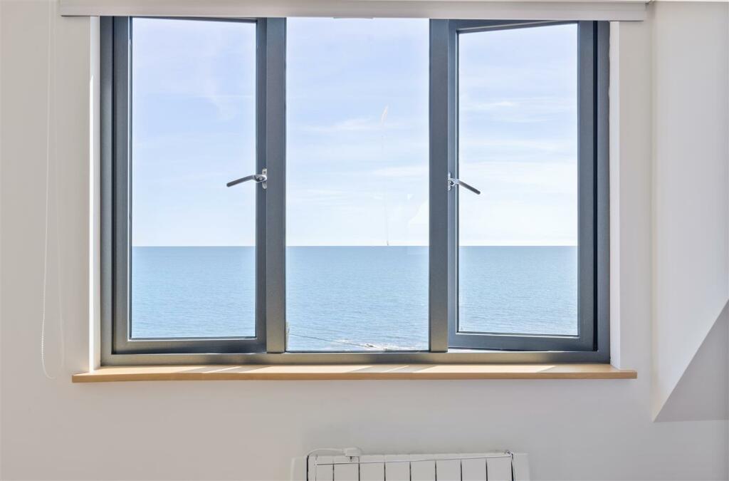 4 Whitsand Bay View (16).jpg