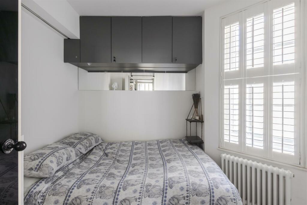 10 Minehead House-2.jpg